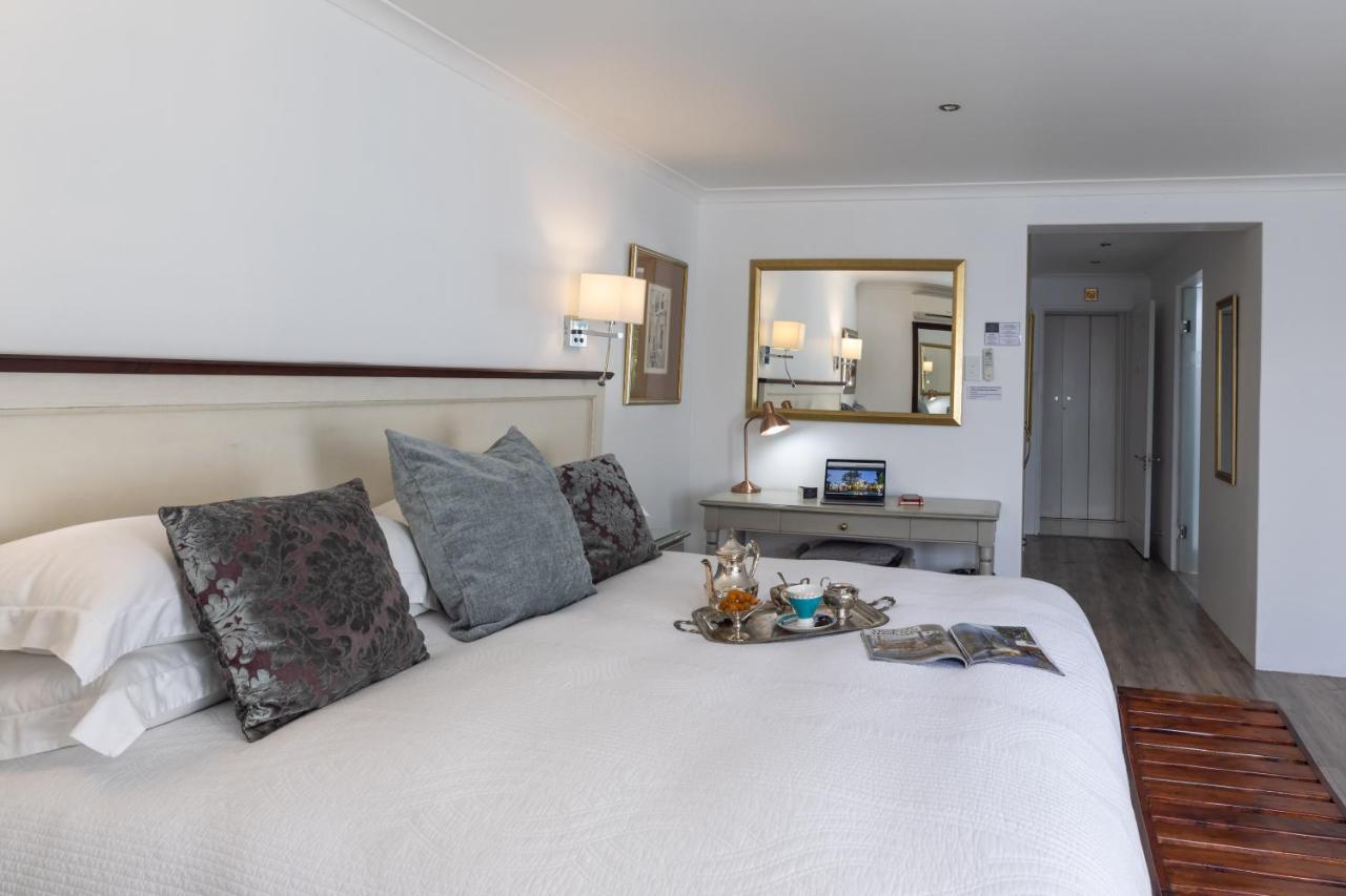 Cape Pillars Boutique Hotel Durbanville Exterior foto